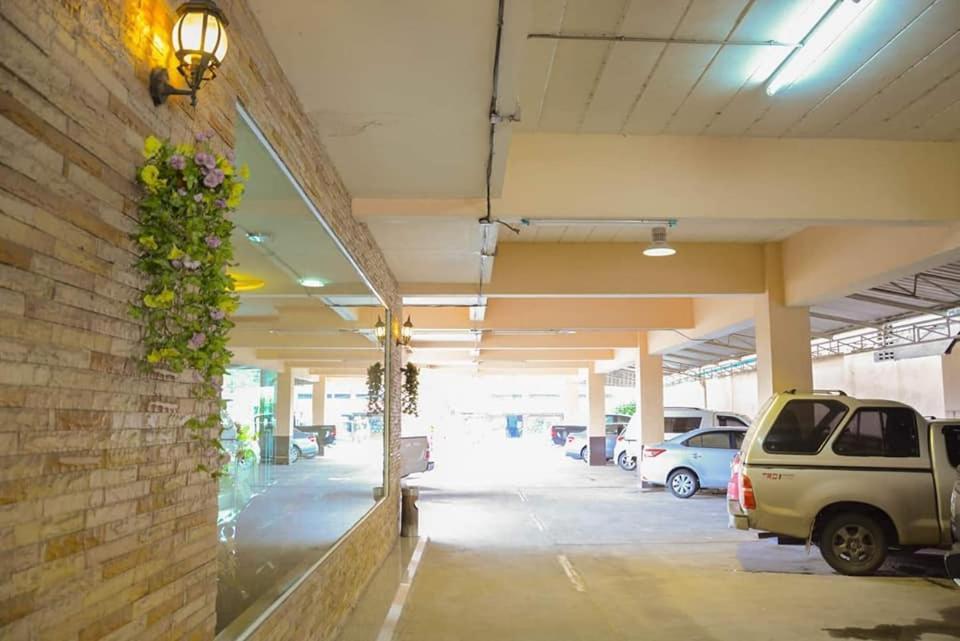 Submukda Phoomplace Hotel Mukdahan Zewnętrze zdjęcie