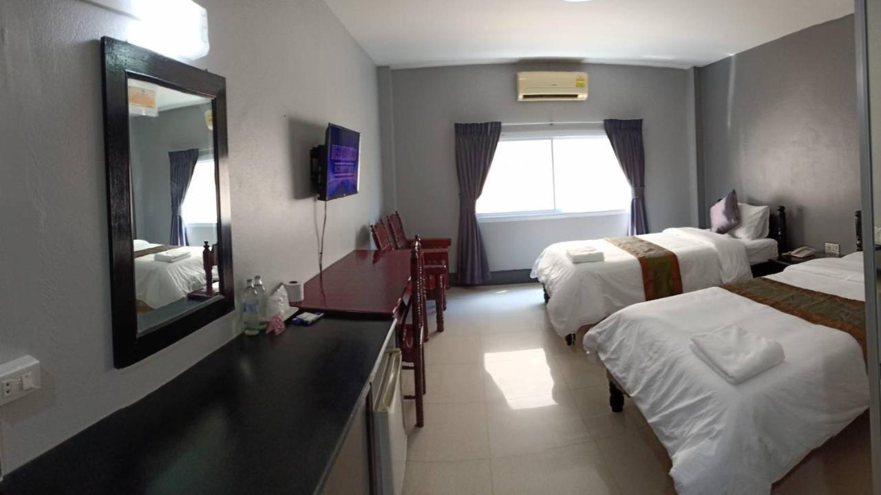 Submukda Phoomplace Hotel Mukdahan Zewnętrze zdjęcie
