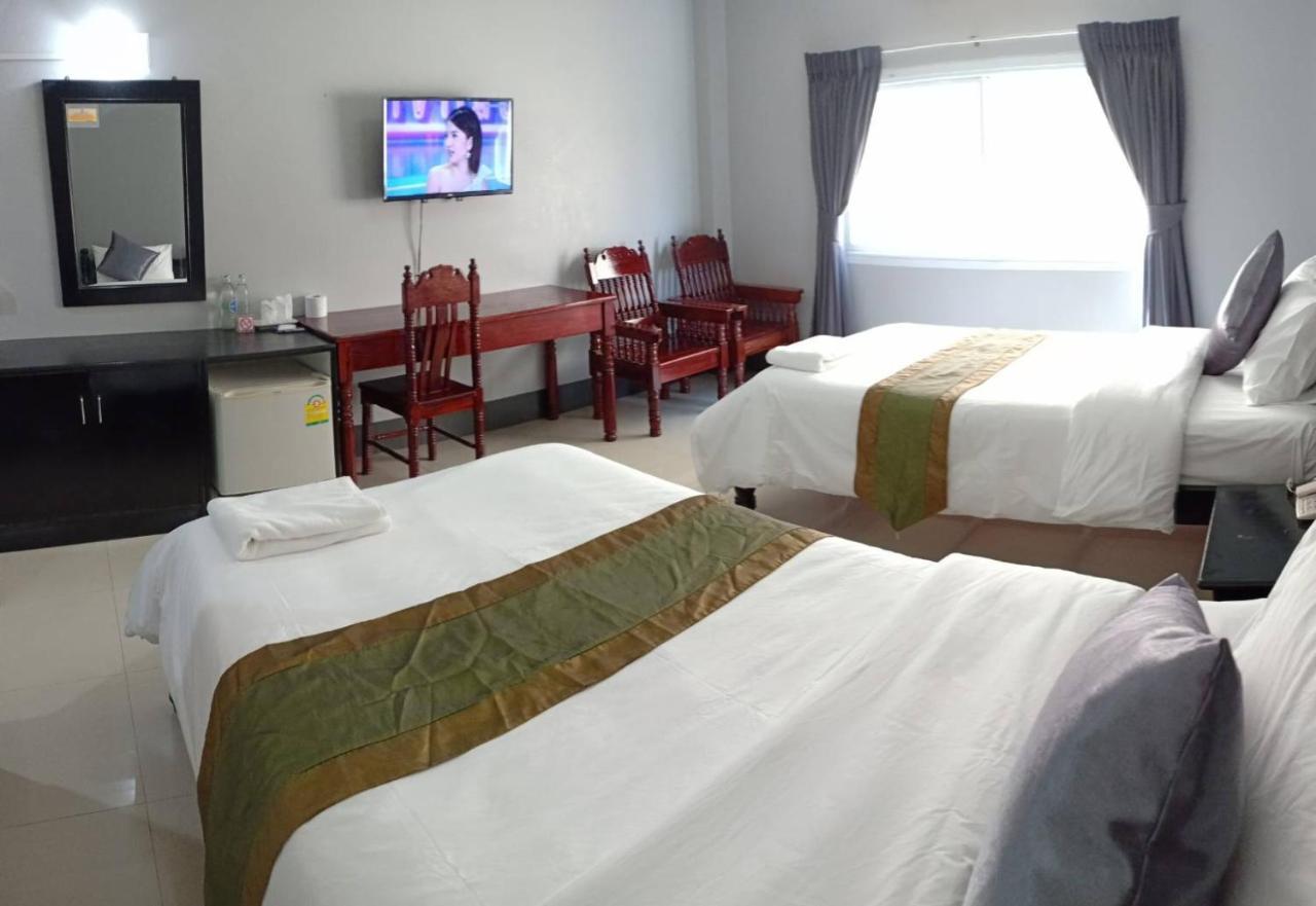 Submukda Phoomplace Hotel Mukdahan Zewnętrze zdjęcie