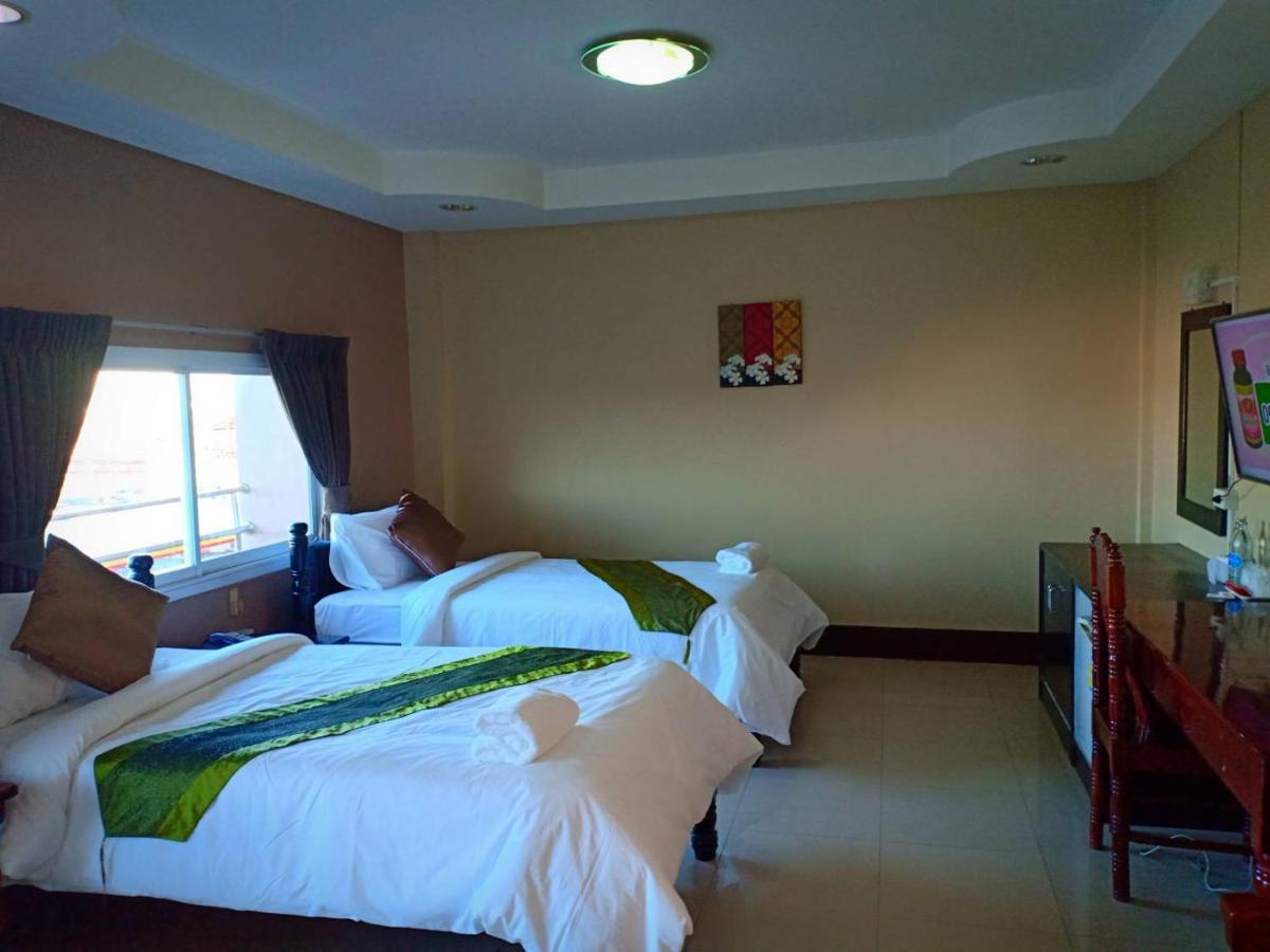 Submukda Phoomplace Hotel Mukdahan Zewnętrze zdjęcie